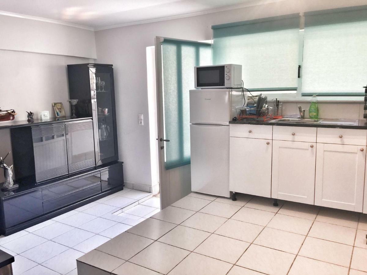 Renovated Apt 100M From Beach Wifi Ac Anavyssos Dış mekan fotoğraf