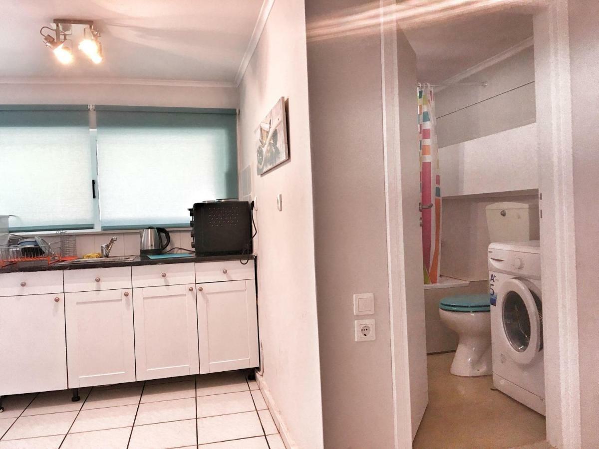 Renovated Apt 100M From Beach Wifi Ac Anavyssos Dış mekan fotoğraf